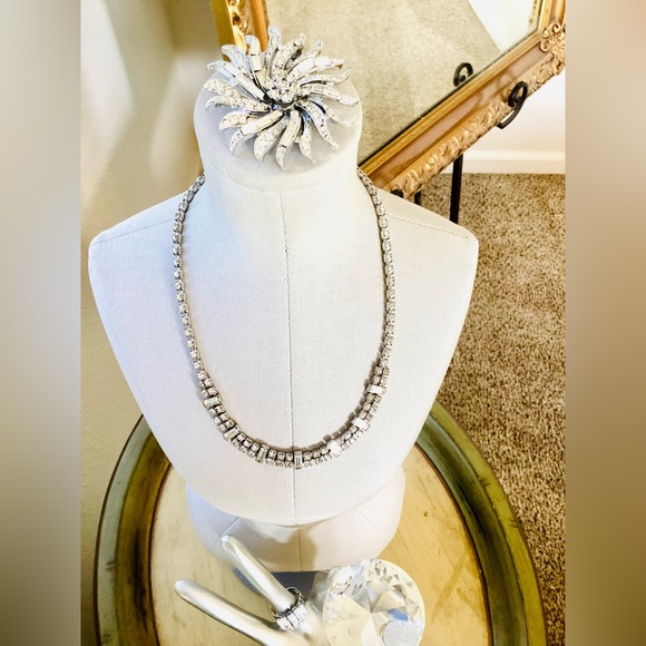 Vintage clear Baguette rhinestone jewelry lot - Picture 7 of 17